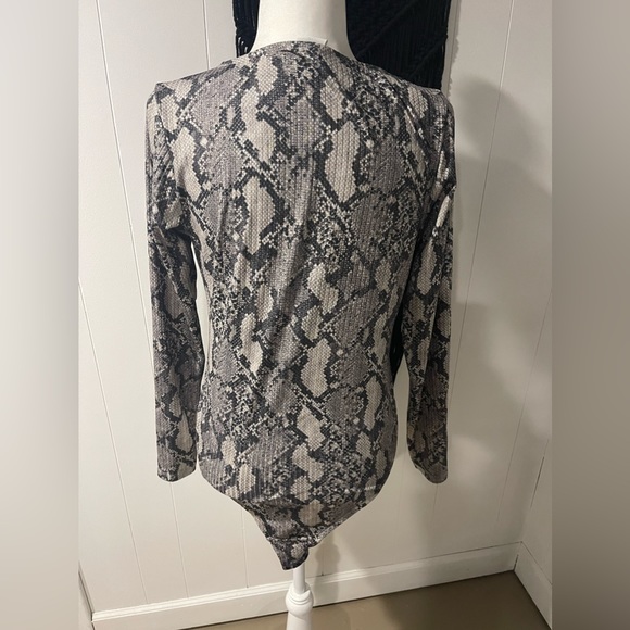Snake-print Body Suit - Picture 3 of 4
